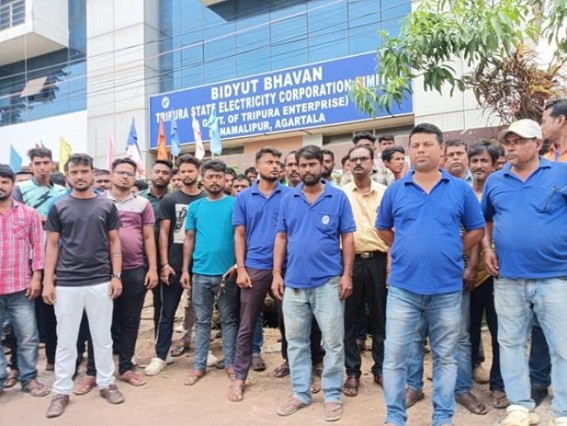 Raising various demands TSECL workers under Vision Plus, gheraoed the Electricity Office Raising various demands TSECL workers under Vision Plus, gheraoed the Electricity Office